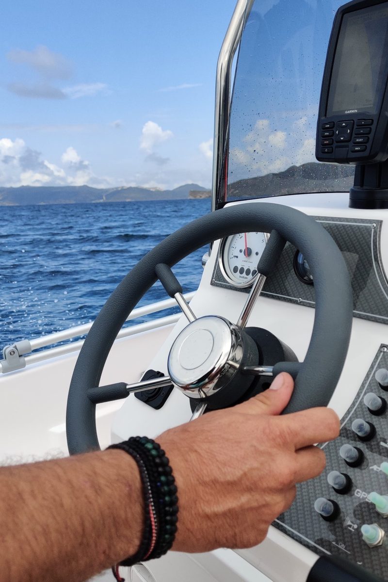 milos cruises by boat